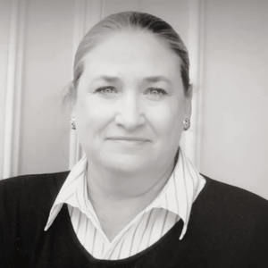 Meet your Posher, Julie